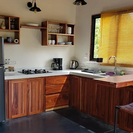 Cabina Brisa Escondida - Walking Distance From River Savegre Exterior photo